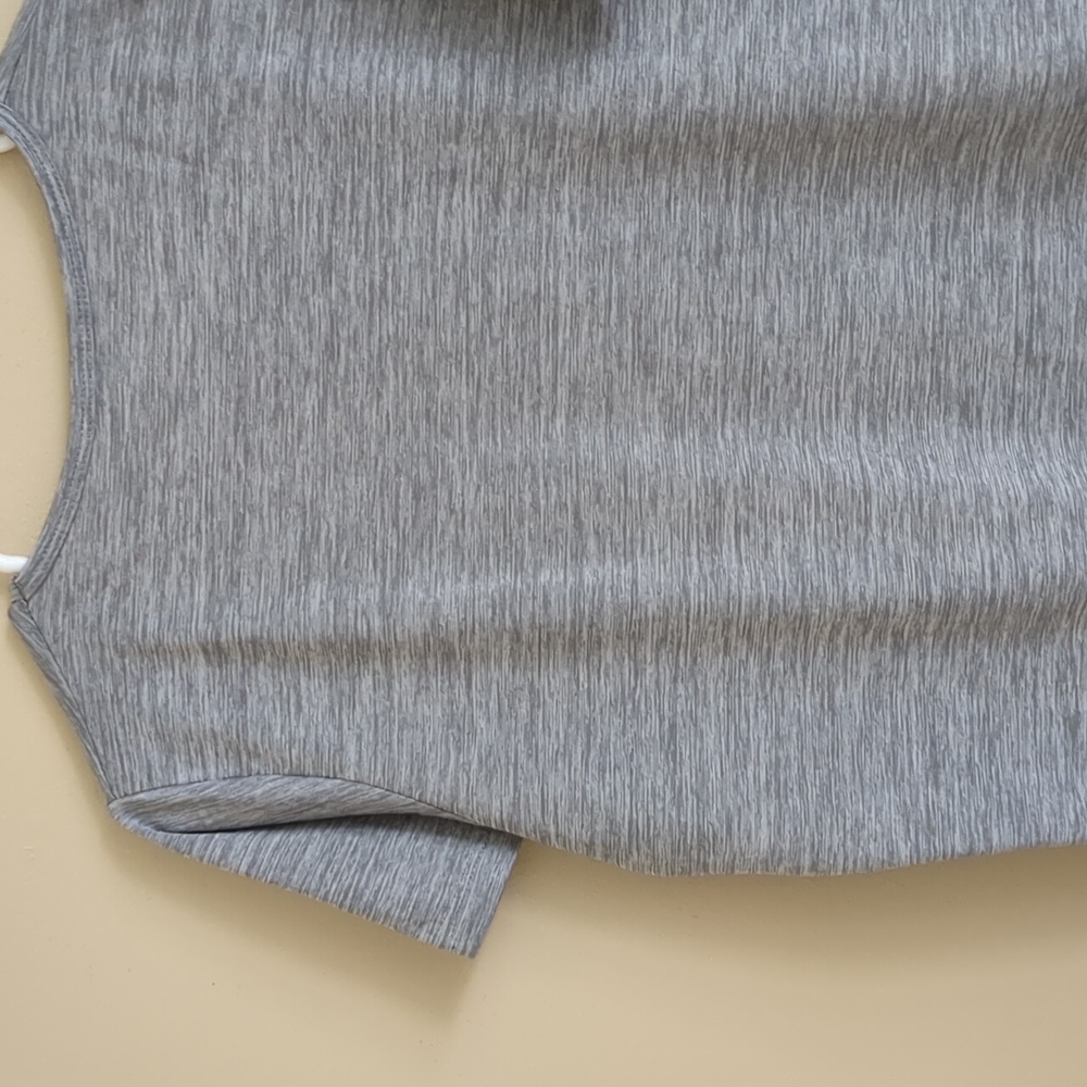XL Real Essentials Gray Shirt - Picture 7 of 9